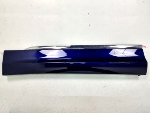 Vw Tiguan II listwa drzwi lewa LC5B 5NA854939B