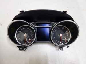 Mercedes GLA licznik A1569004203