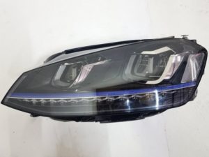 Vw Golf VII lampa lewy przód 5GE941035 5F0941472A