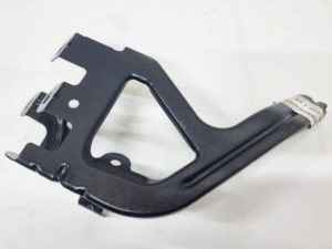 BMW 5 F10 F11 ślizg błotnika lewy 41357207209