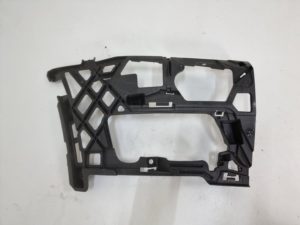 VW golf 7 wzmocnienie zderzaka prawe 5G0807724D
