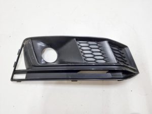 Audi A4 B9 kratka zderzaka prawa 8W0807682G
