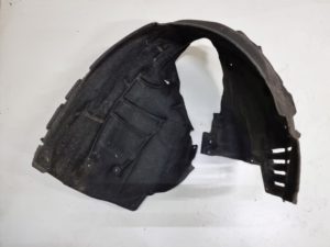 Audi RS5 nadkole prawe 8W6821172F