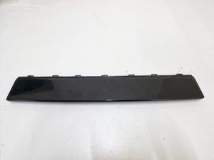Audi A1 spoiler zderzaka 82A807719