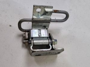 Vw zawias drzwiowy 3C8833411A