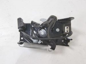 Bmw 4 zamek maski 7242548