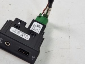 Vw seat gniazdo port usb 5G0035222E