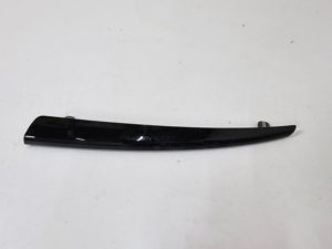 Mazda 6 listwa atrapy lewa GHP950B51