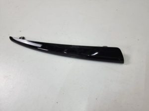 Mazda 6 listwa atrapy prawa GHP950B41