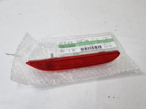Nissan światło odblaskowe tył prawy 26560-JJ90A