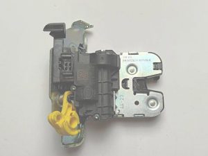 Vw zamek klapy tył 5NA827506