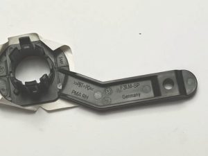 BMW mocowanie pdc zderzaka tył 51128069816