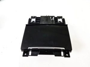 AUDI A6 A7 POPIELNICZKA PIANO 4G0863273 4PK