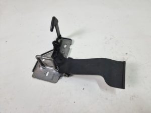 VW T5 T6 rygiel maski 7E0823480F