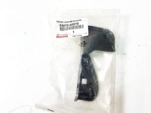 Toyota Auris mocowanie lampy lewe 53272-02010