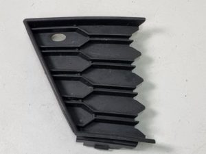 Skoda Fabia kratka zderzaka prawa 6V0853666A