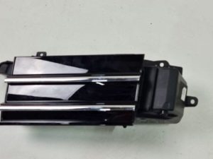 VW Arteon grill gniazda ładowania 3G8853396