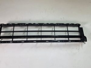 Vw passat B8 R-line kratka zderzaka 3G0853677AJ