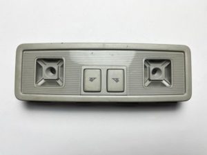 VW Golf VII lampka podsufitki 5G0947291K