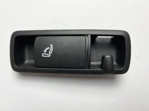 VW Golf VI Audi A3 cięgno fotela prawe 8P7885694