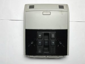 VW Golf VII lampka podsufitki 5G0868837A