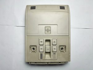 VW Passat B8 lampka podsufitki 5G0867489B