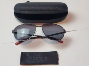 Okulary przeciwsłoneczne volkswagen GTI