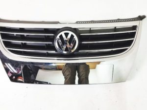 Touran atrapa grill  oryg. 1T0853651BK