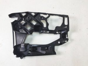 Golf 7 lift wzmocnienie zderzaka prawe 5G0807724F