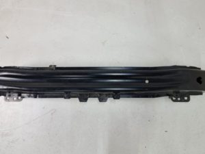 Passat B7 USA belka zderzaka przód 561807109