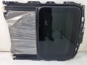 Audi A4 szyberdach 8W5877041