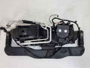 Audi A8 moduł akumulatora 4H0820003