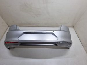 Passat B8 sedan zderzak tył LA7W