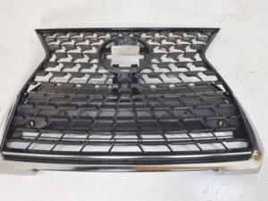 Lexus UX atrapa grill 53111-76120
