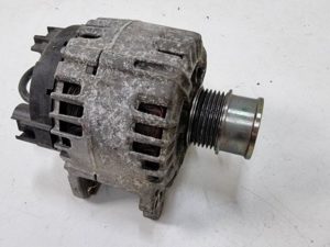 Alternator oryginalny VW AUDI 04C903023K