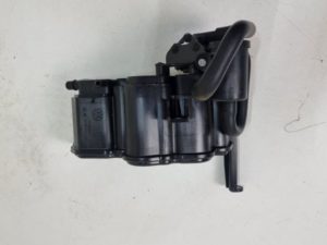 Audi A8 D4 filtr węglowy 4H0201801A