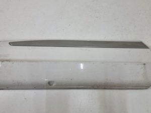 Listwa  prawy tył Tiguan R-line 5N0854950C
