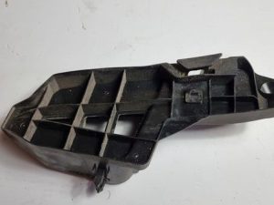 Lexus IS ślizg mocowanie zderzaka prawe 52155-53070