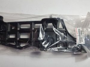 lexus UX mocowanie zderzaka prawy 52591-76020