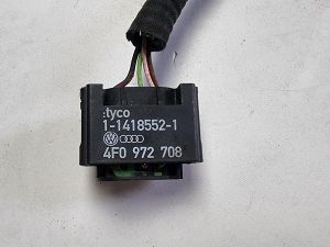 Kostka wtyczka radaru 4F0972708