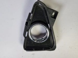 Toyota Rav4 kratka halogenu lewa 52128-42160