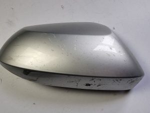 Corolla E21 nakładka lusterka prawy 9301-004L