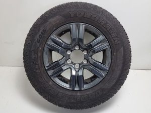Toyota hilux felga south africa 17 + opona Yokohama A/T G015