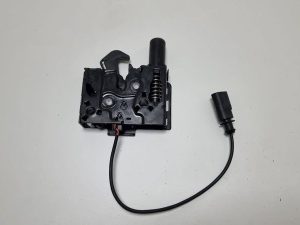Skoda Rapid zamek maski 5LA823509B