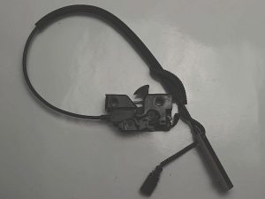 VW zamek maski 5G1823509B