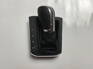 Vw Tiguan gałka mieszek biegów 5NB713203A
