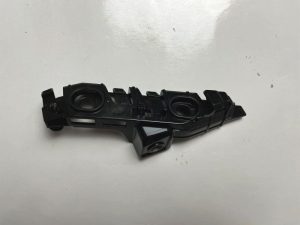 VW Passat B8 ślizg mocowanie zderzaka lewy przód 3G0807049