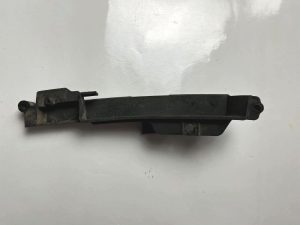 Audi Q2 ślizg zderzaka lewy przód 81A807409