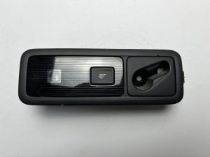 VW Golf VII lampka podsufitki 5G9861303C