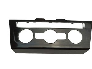 VW Passat B8 ramka panelu klimatyzacji 3G1863042